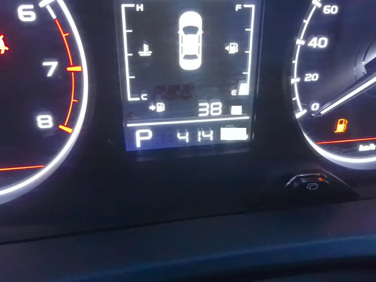 2021 Geely Vision X3 1.5L 109HP L4 CVT,autocango,china used car exporter,china ev exporter,chinese used car exporter,chinese used ev exporter