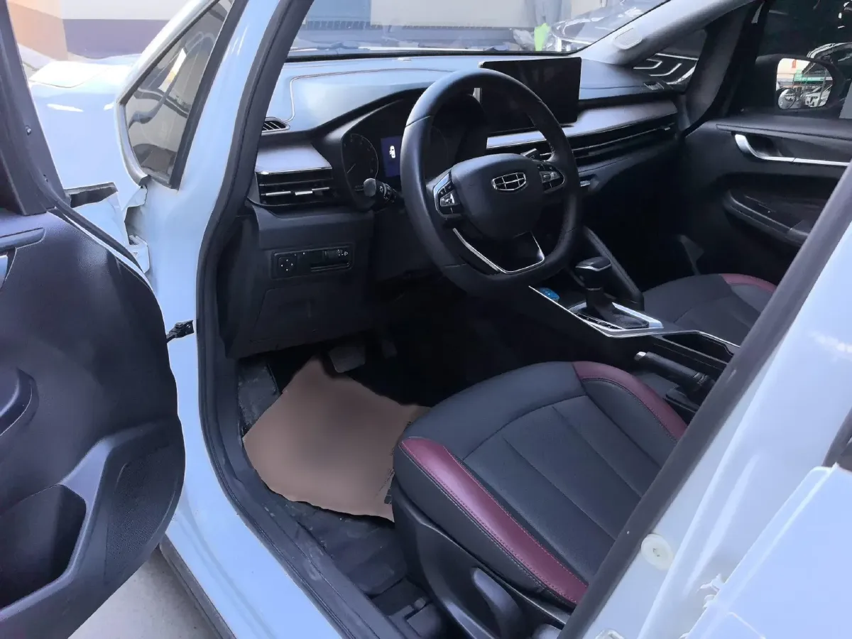 2021 Geely Vision X3 1.5L 109HP L4 CVT,autocango,china used car exporter,china ev exporter,chinese used car exporter,chinese used ev exporter