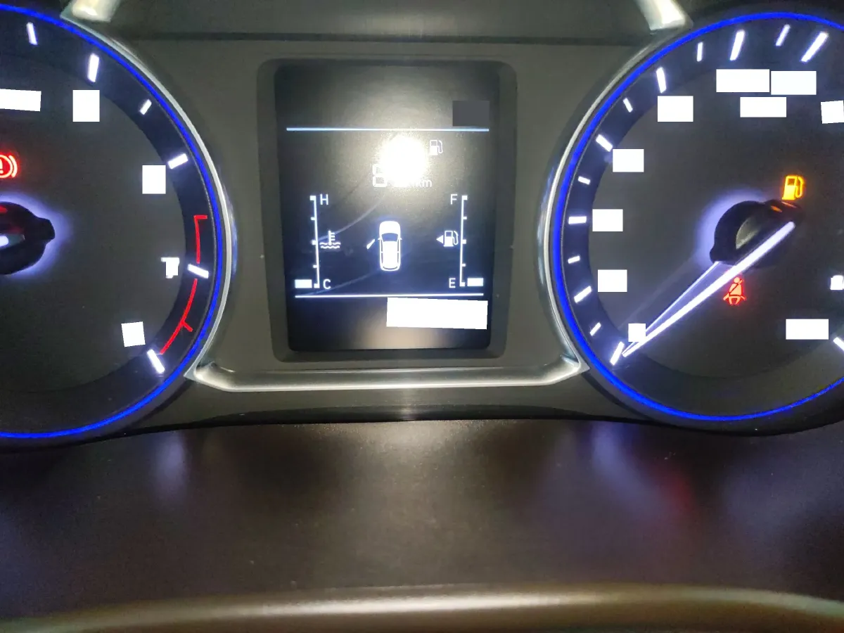 2017 ChangAn Linmax 1.6L 125HP L4 5MT,autocango,china used car exporter,china ev exporter,chinese used car exporter,chinese used ev exporter