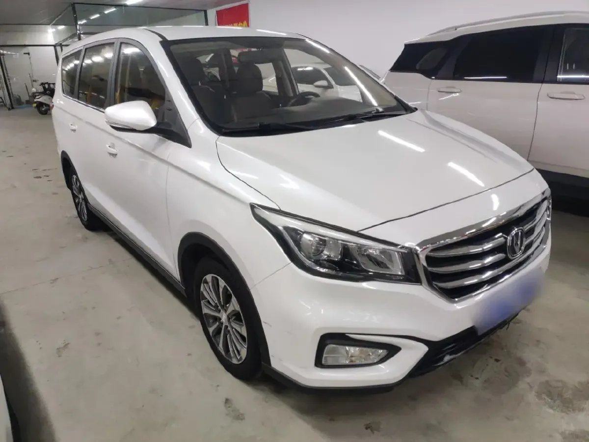 2017 ChangAn Linmax 1.6L 125HP L4 5MT,autocango,china used car exporter,china ev exporter,chinese used car exporter,chinese used ev exporter