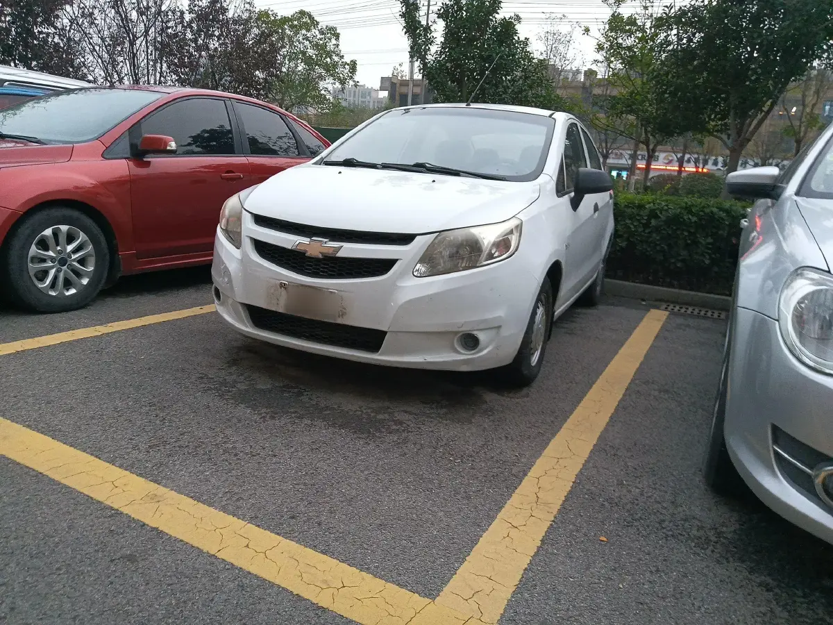 2013 Chevrolet Sail 1.2L 87HP L4 5MT
