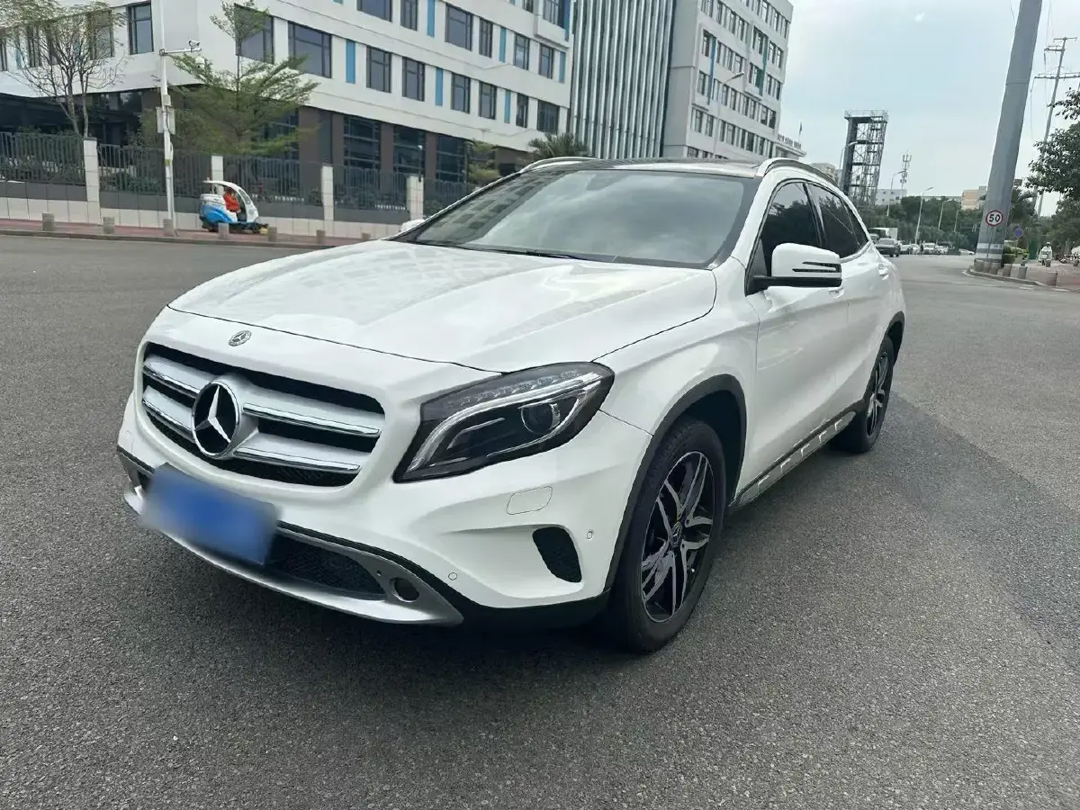 2016 Mercedes-Benz GLA Class 1.6T 156HP L4 7DCT