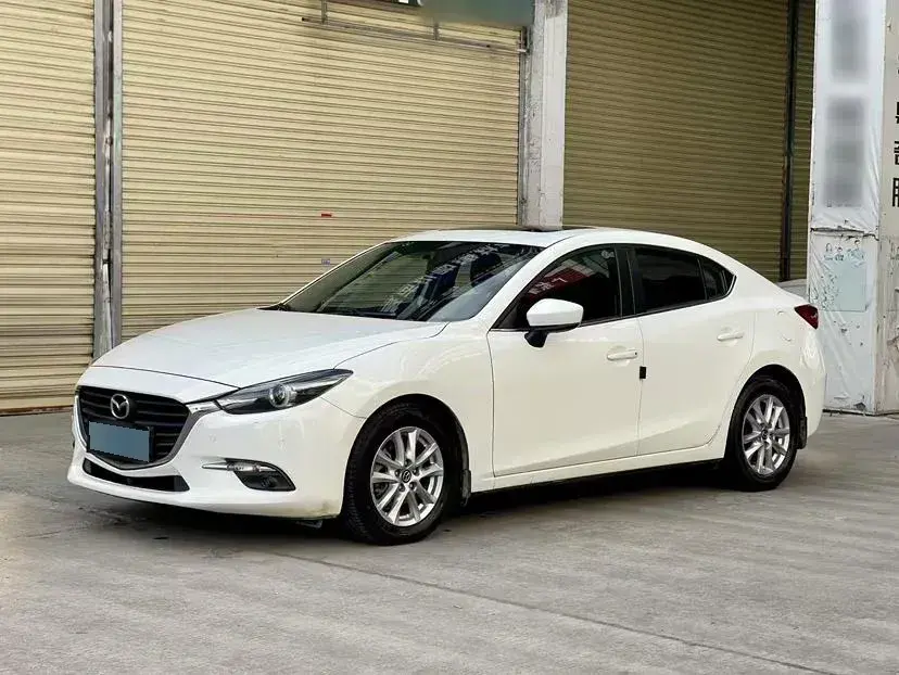 2017 Mazda 3 Axela 1.5L 117HP L4 6AT