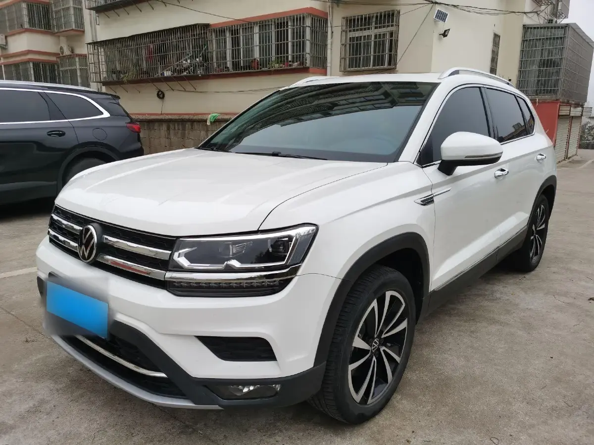 2022 Volkswagen Tharu 2.0T 186HP L4 7DCT