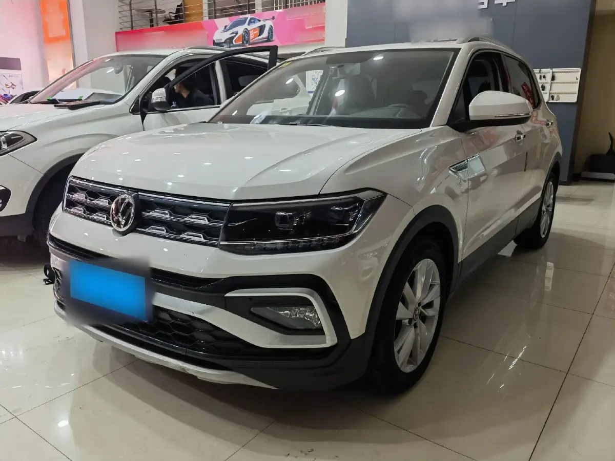 2019 Volkswagen T-Cross 1.4T 150HP L4 7DCT
