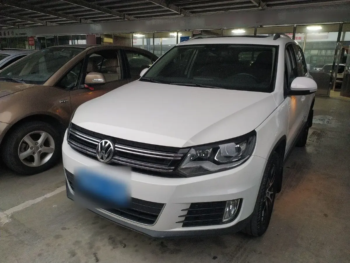 2016 Volkswagen Tiguan 1.8T 160HP L4 6AT