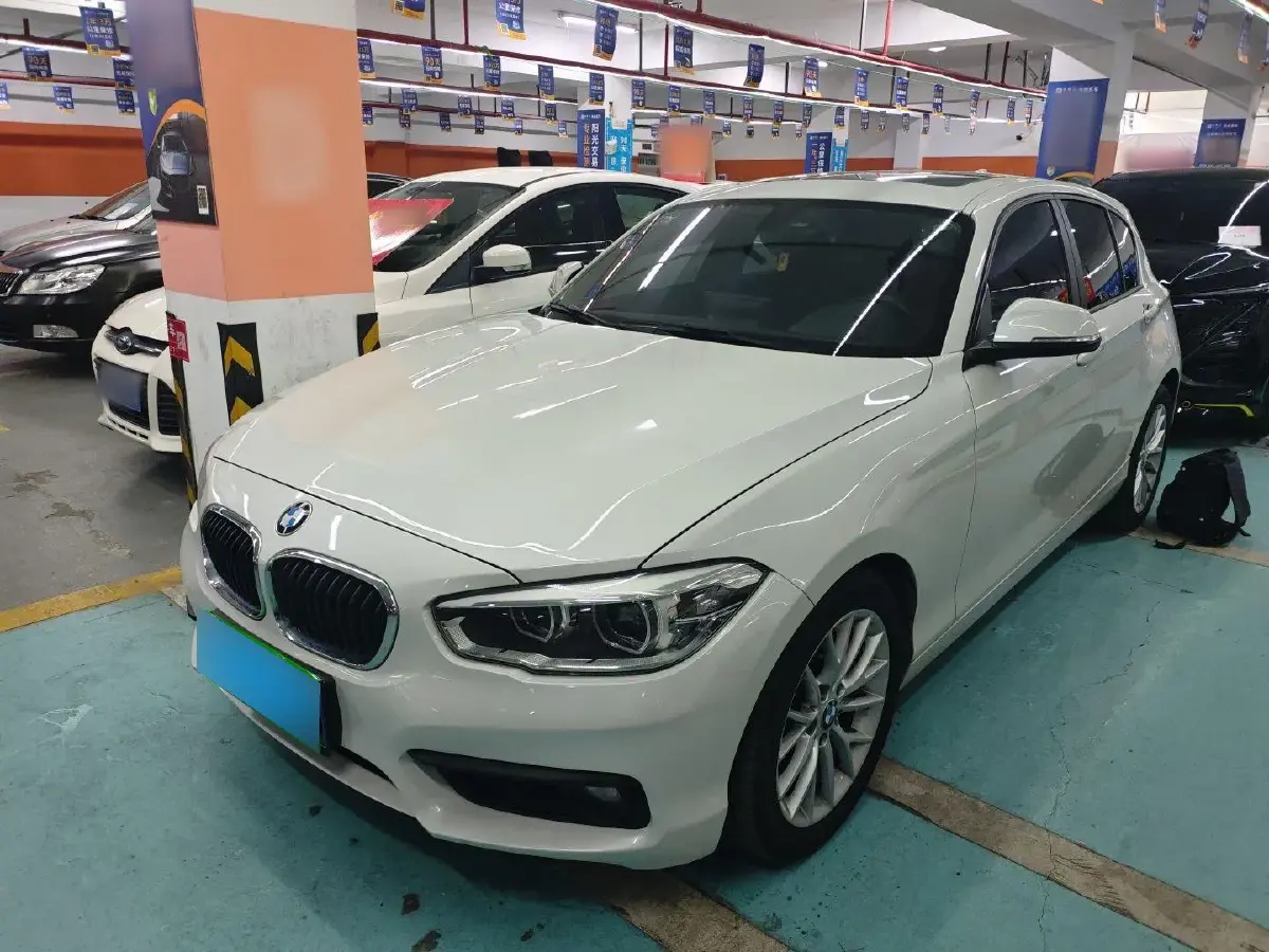 2015 BMW 1 Series 1.6T 177HP L4 8AT