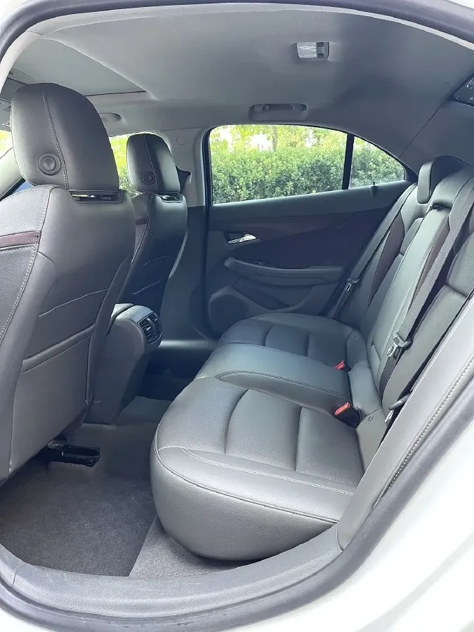 2017 Chevrolet Malibu 1.5T 170HP L4 6AT,autocango,china used car exporter,china ev exporter,chinese used car exporter,chinese used ev exporter