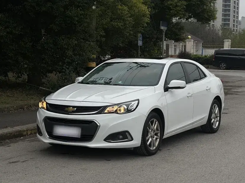 2016 Chevrolet Malibu 1.6T 184HP L4 6AT