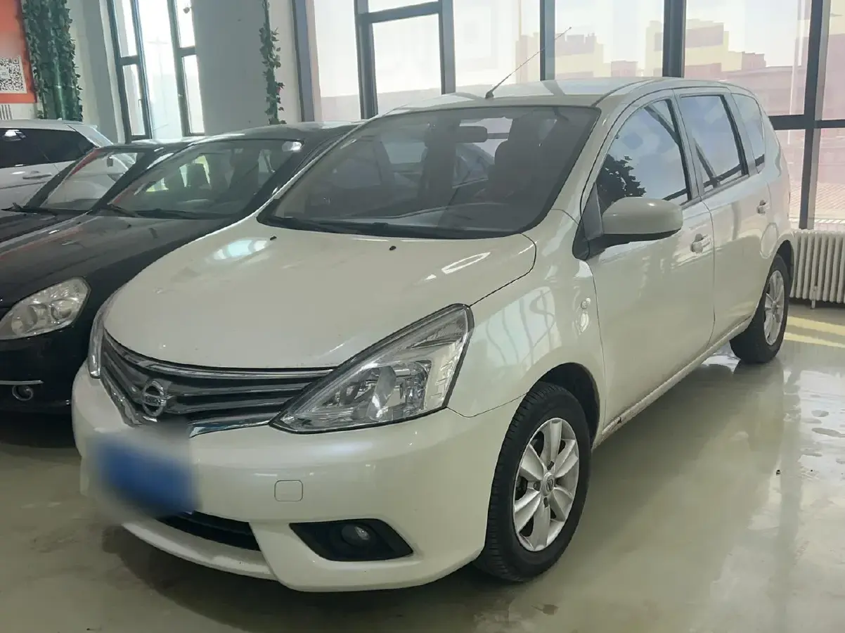 2013 Nissan Livina 1.6L 124HP L4 CVT
