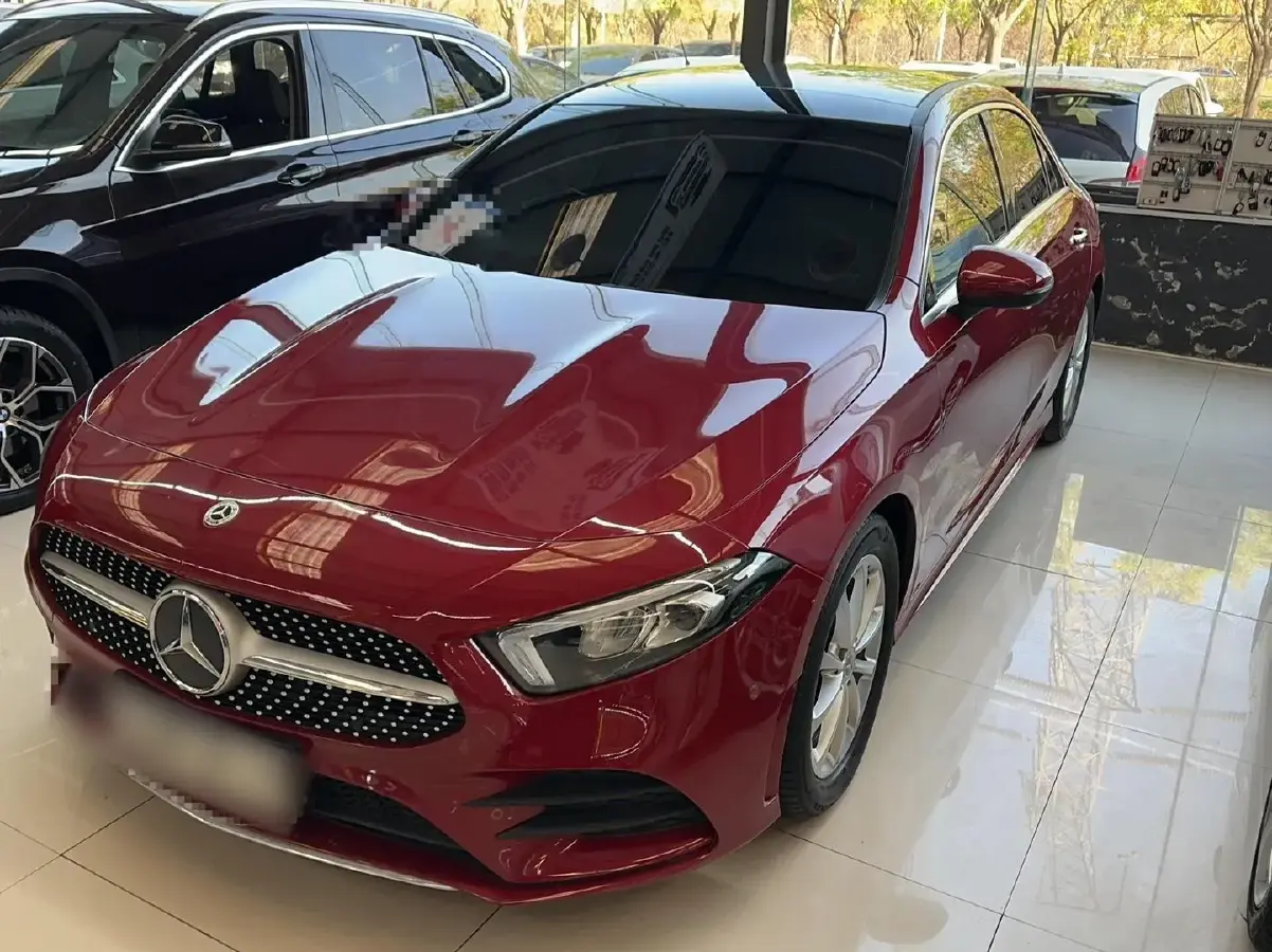 2021 Mercedes-Benz A Class 1.3T 163HP L4 7DCT