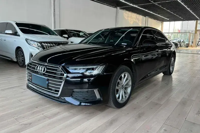 2020 Audi A6L 2.0T 190HP L4 7DCT