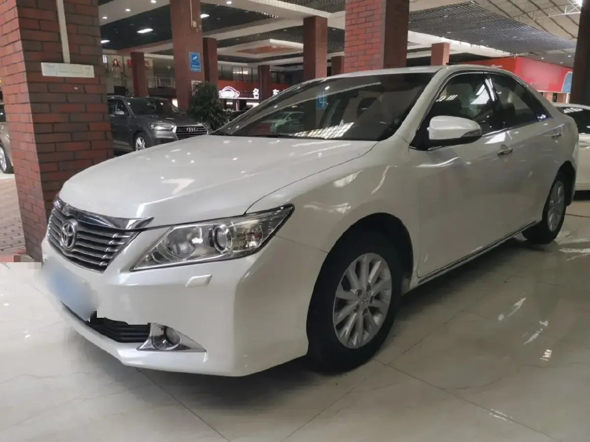 2012 Toyota Camry 2.5L 184HP L4 6AT