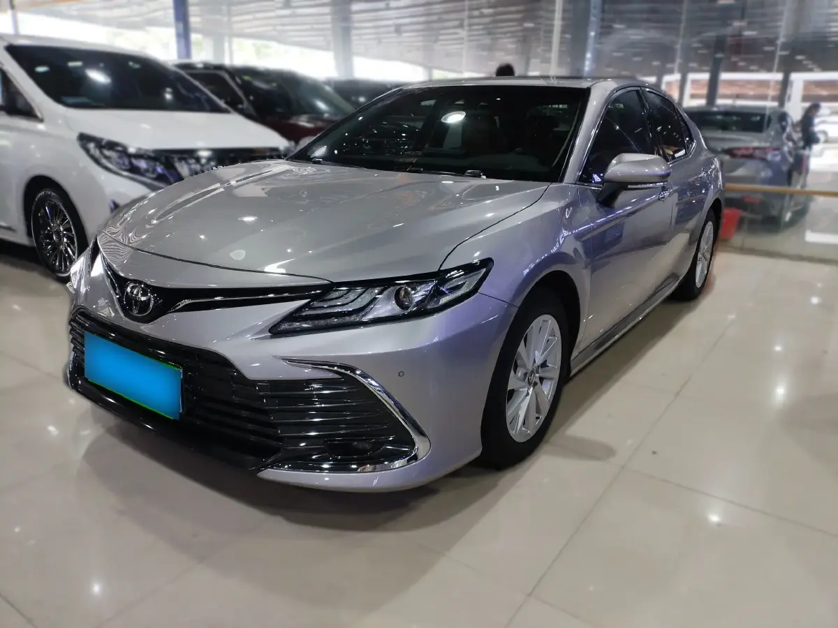 2021 Toyota Camry 2.0L 178HP L4 CVT