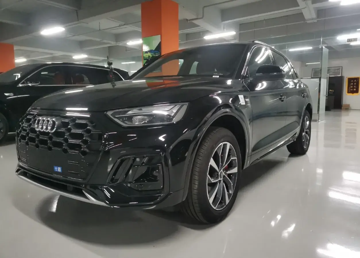 2024 Audi Q5L 2.0T 190HP L4 7DCT