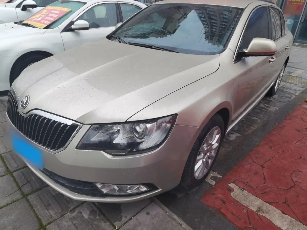 2013 Skoda Superb 1.8T 160HP L4 6AT