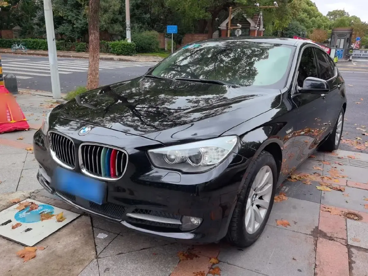 2011 BMW 5 Series GT 3.0T 306HP L6 8AT