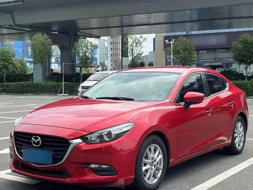 2019 Mazda 3 Axela 1.5L 117HP L4 6AT
