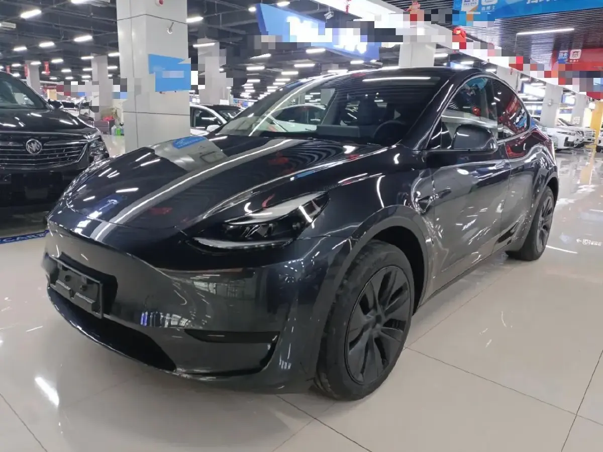 2024 Tesla Model Y BEV 60KWH