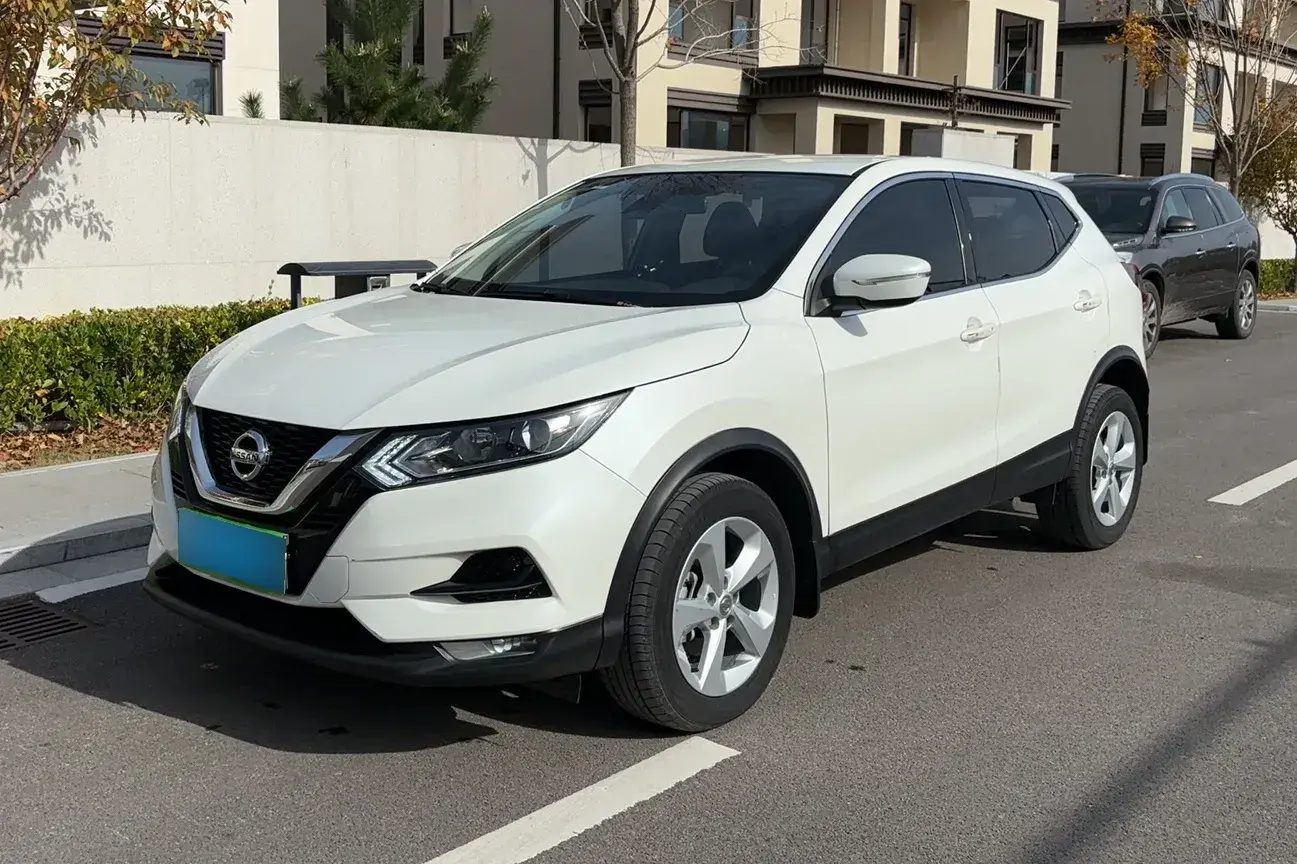 2022 Nissan Qashqai 2.0L 151HP L4 CVT