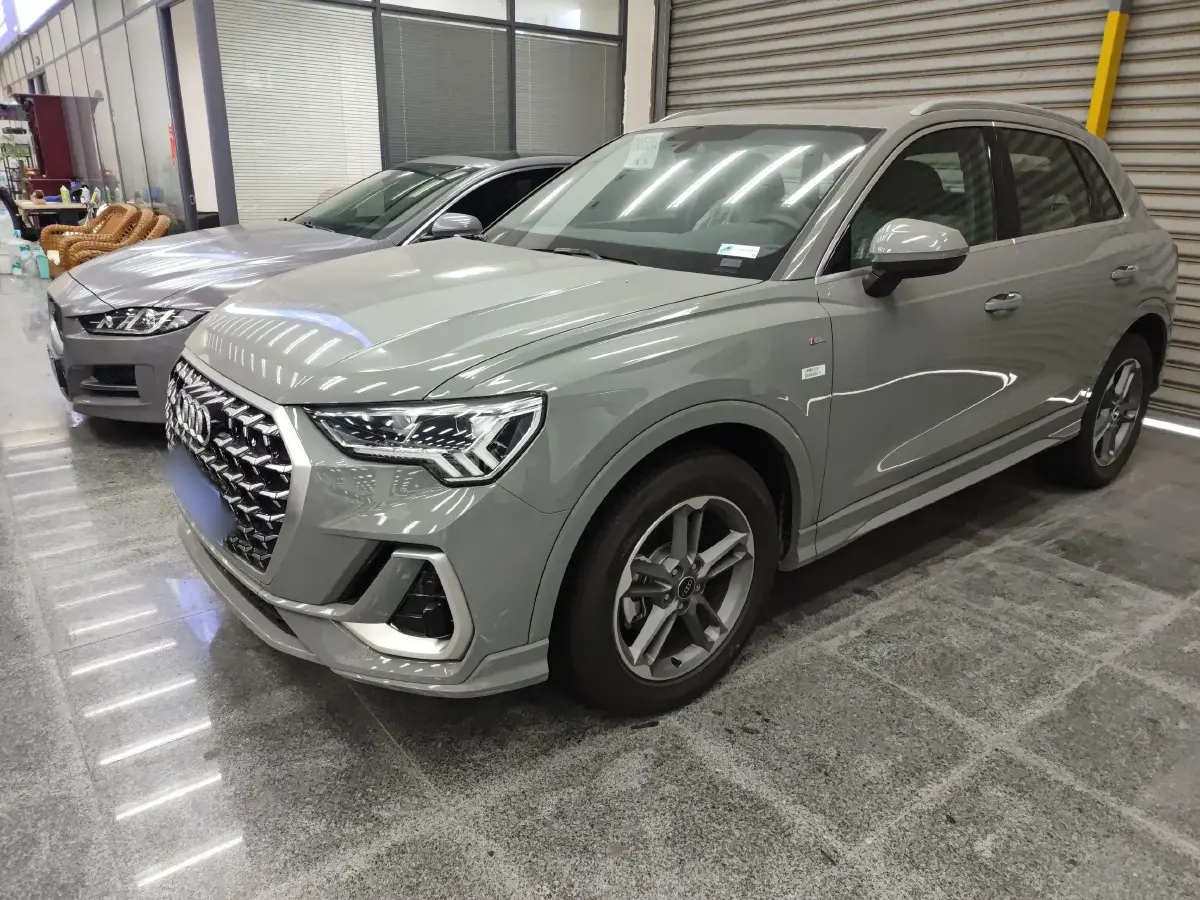 2024 Audi Q3 1.5T 160HP L4 7DCT