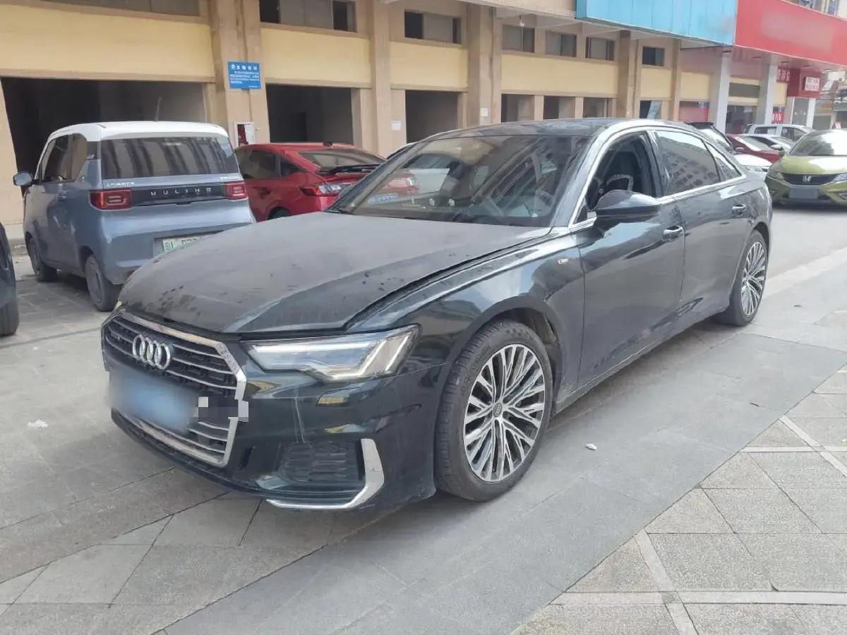 2020 Audi A6L 2.0T 190HP L4 7DCT