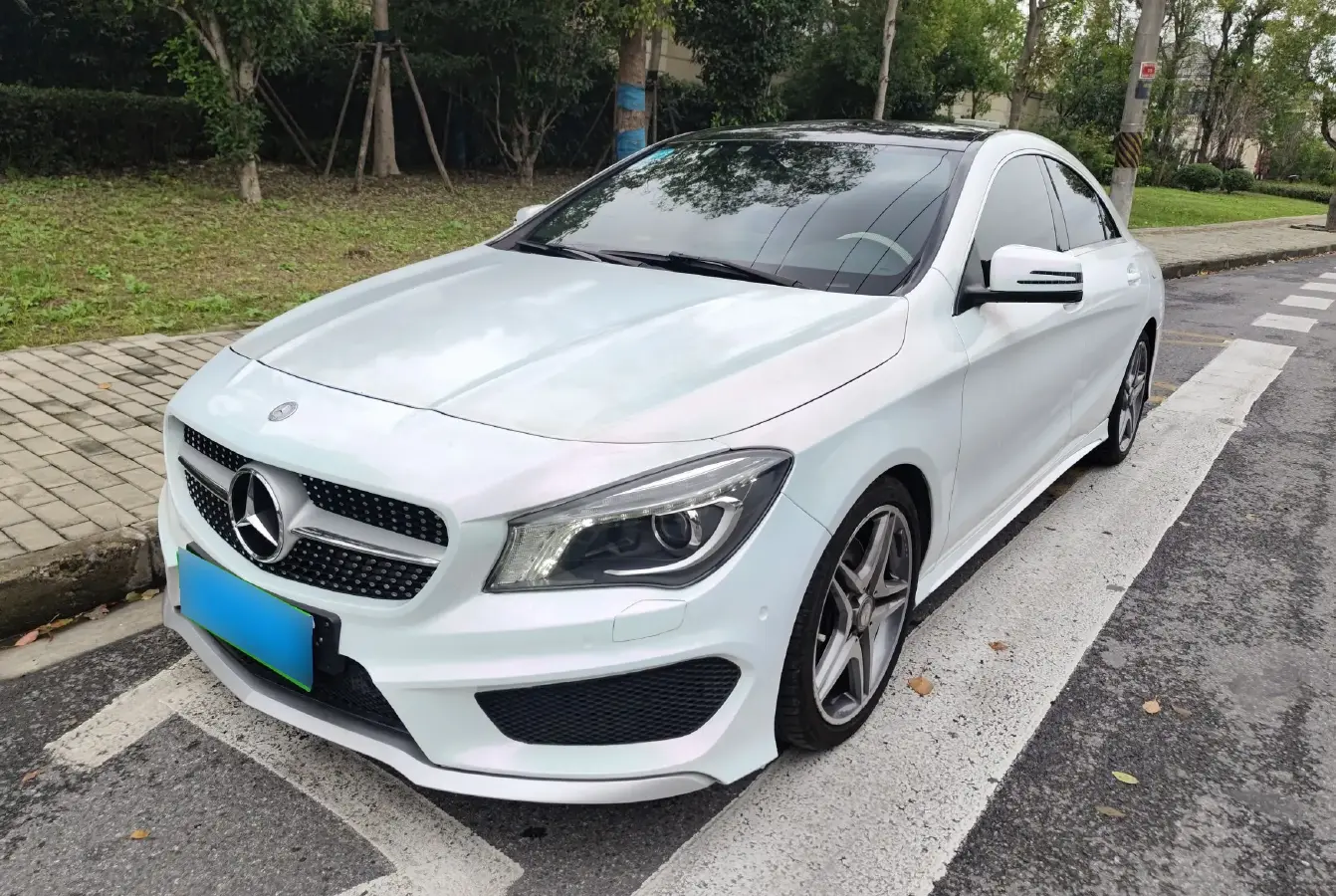 2016 Mercedes-Benz CLA Class 2.0T 184HP L4 7DCT