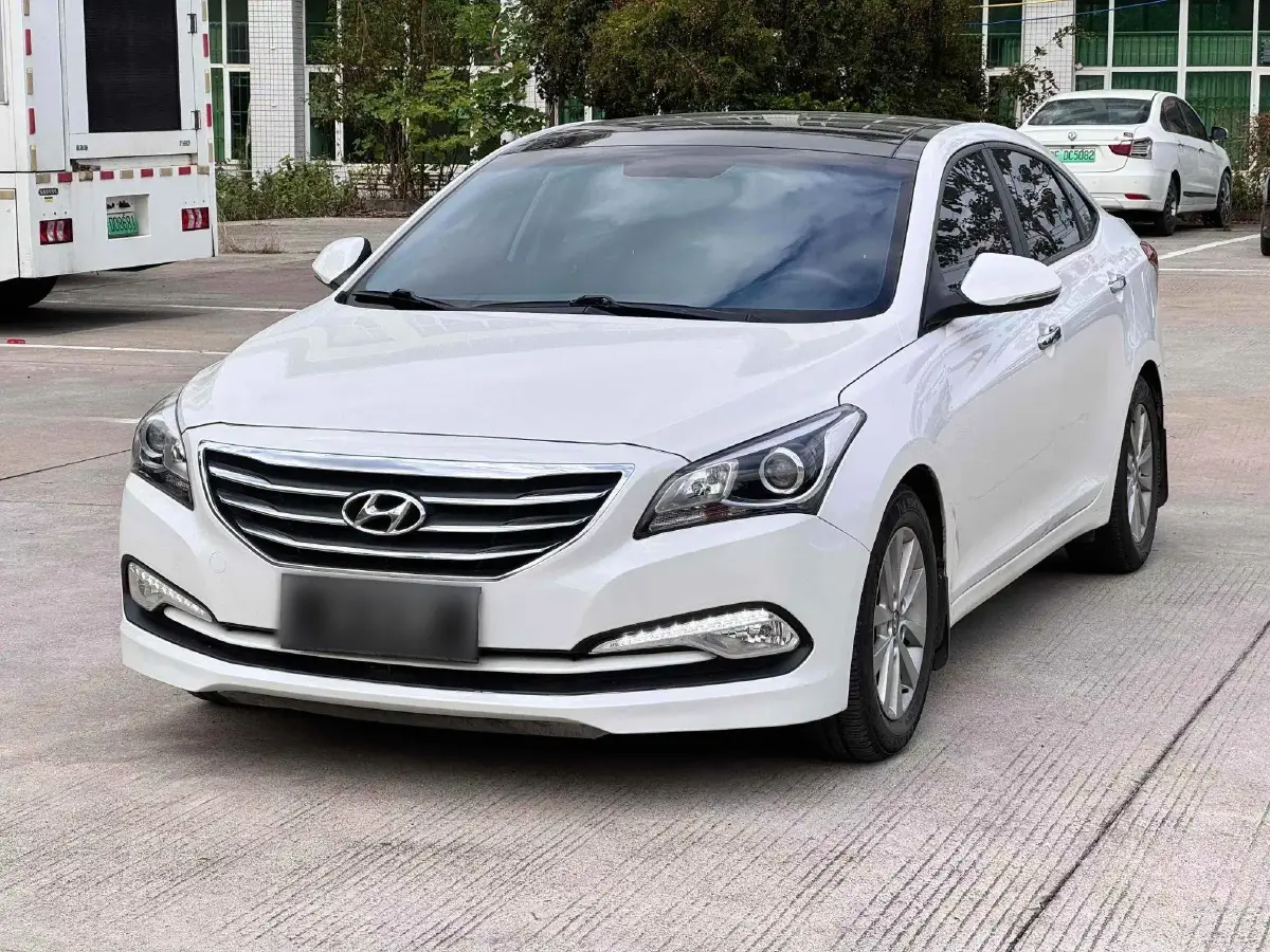 2014 Hyundai Mistra 1.8L 143HP L4 6AT