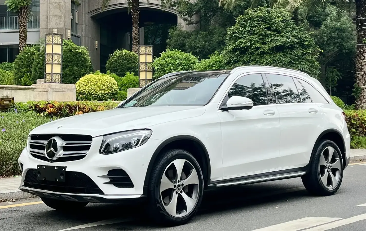 2017 Mercedes-Benz GLC Class 2.0T 245HP L4 9AT
