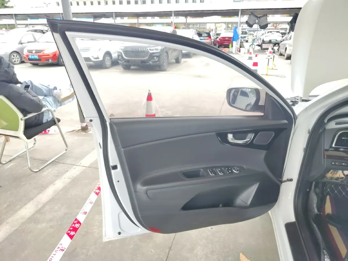 2014 Kia K4 1.8L 143HP L4 6AT,autocango,china used car exporter,china ev exporter,chinese used car exporter,chinese used ev exporter