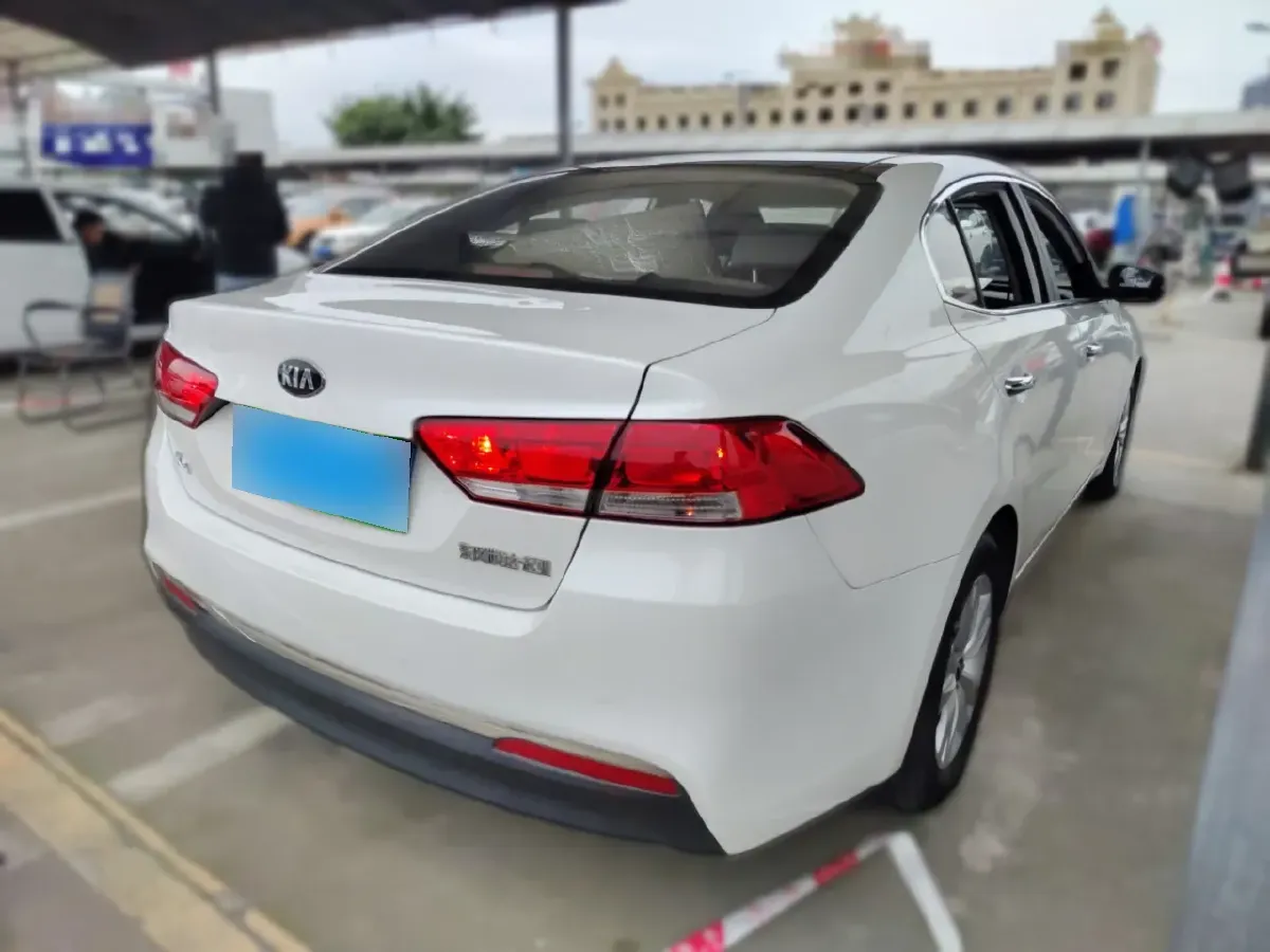 2014 Kia K4 1.8L 143HP L4 6AT,autocango,china used car exporter,china ev exporter,chinese used car exporter,chinese used ev exporter