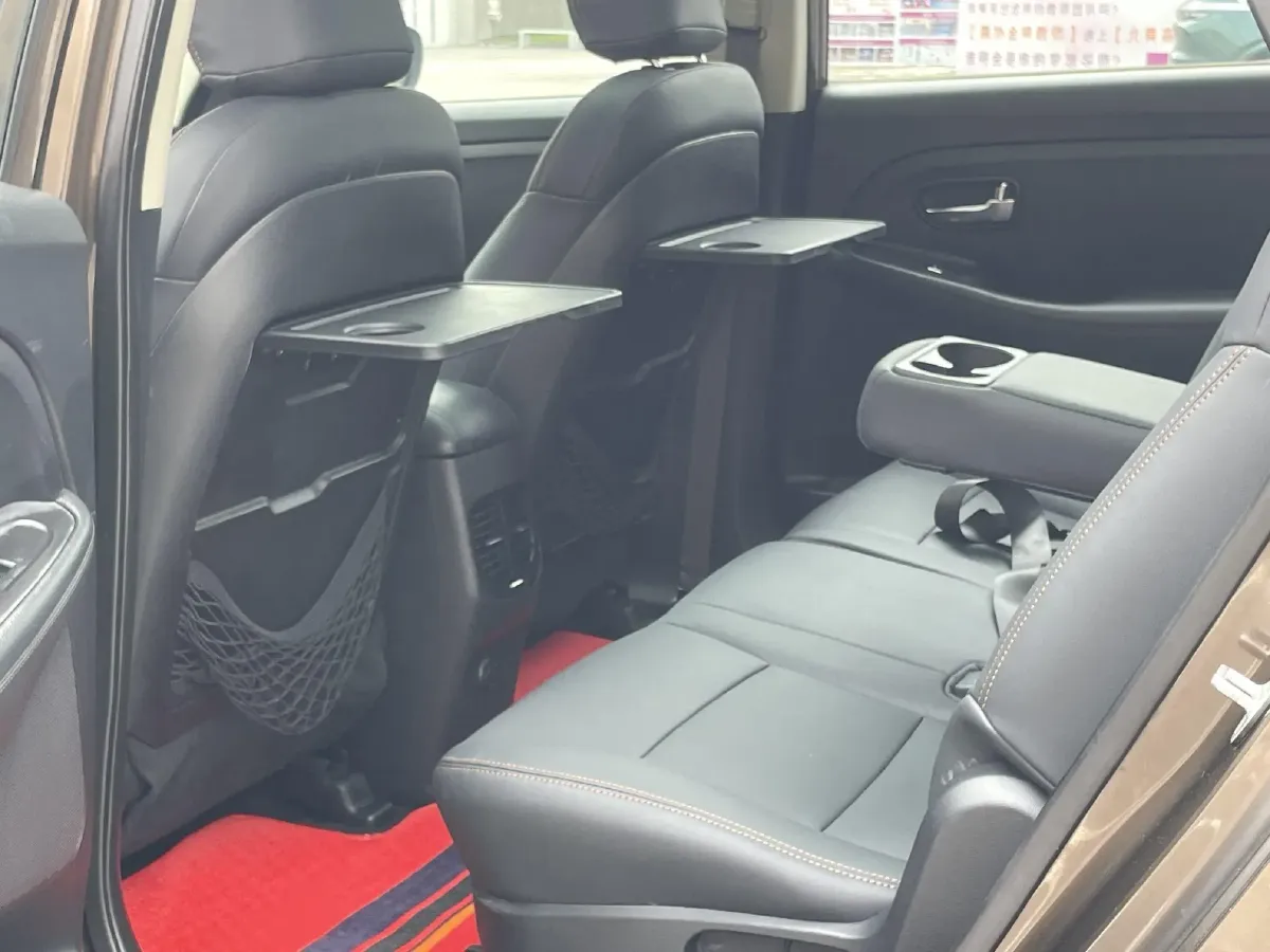 2013 Kia Carens 2.0L 152HP L4 6AT,autocango,china used car exporter,china ev exporter,chinese used car exporter,chinese used ev exporter