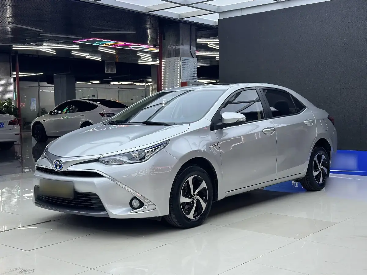 2017 Toyota Levin 1.8L 99HP L4 E-CVT Hybrid
