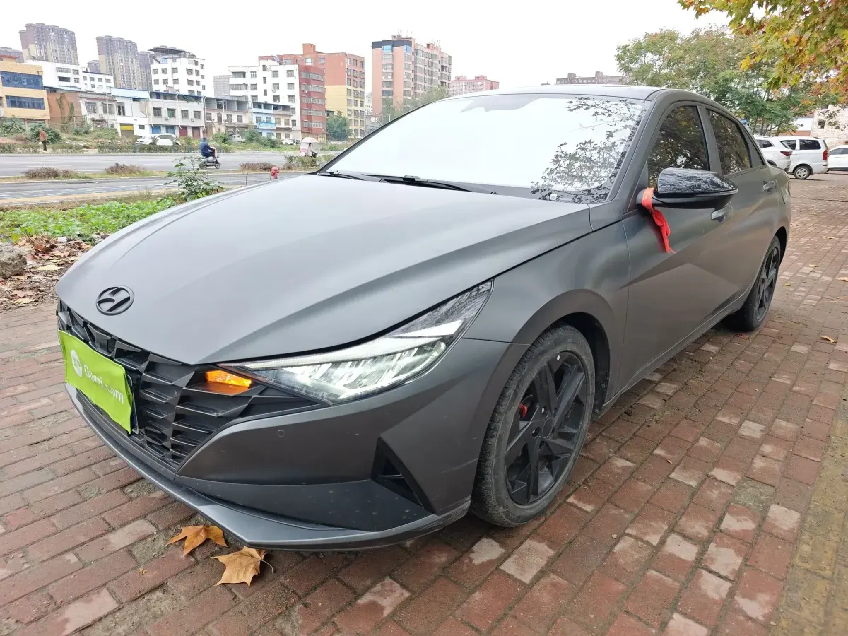 2022 Hyundai Elantra 1.5L 115HP L4 CVT