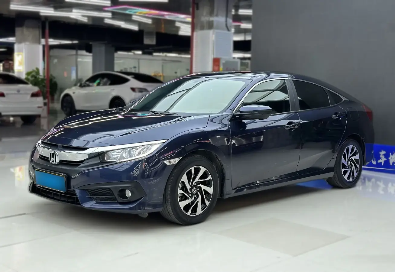 2016 Honda Civic 1.5T 177HP L4 CVT