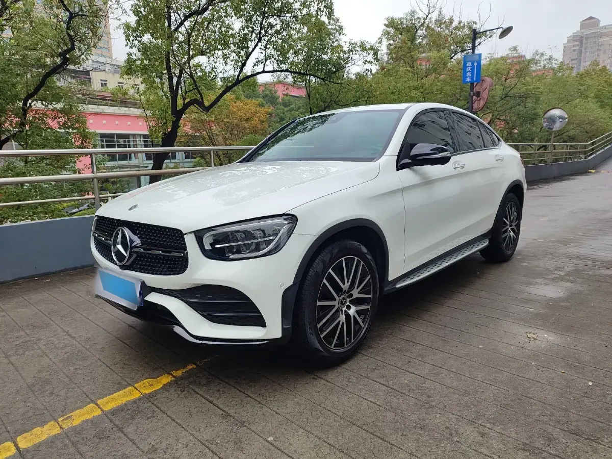 2020 Mercedes-Benz GLC Coupe 2.0T 258HP L4 9AT