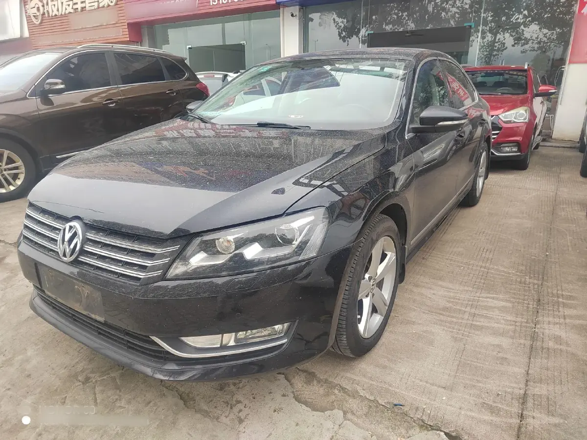 2014 Volkswagen Passat 1.8T 160HP L4 7DCT