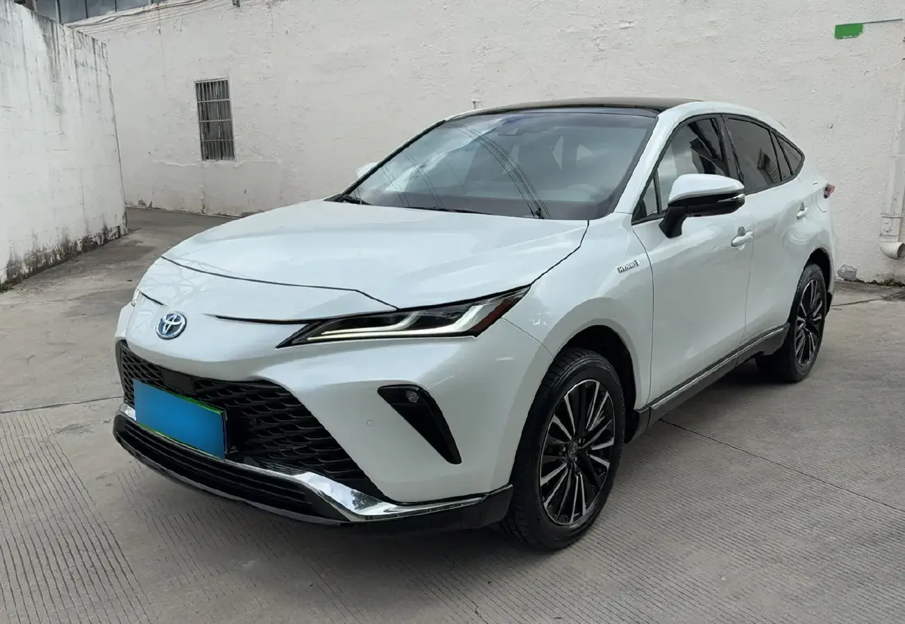 2023 Toyota Venza 2.5L 178HP L4 E-CVT Hybrid