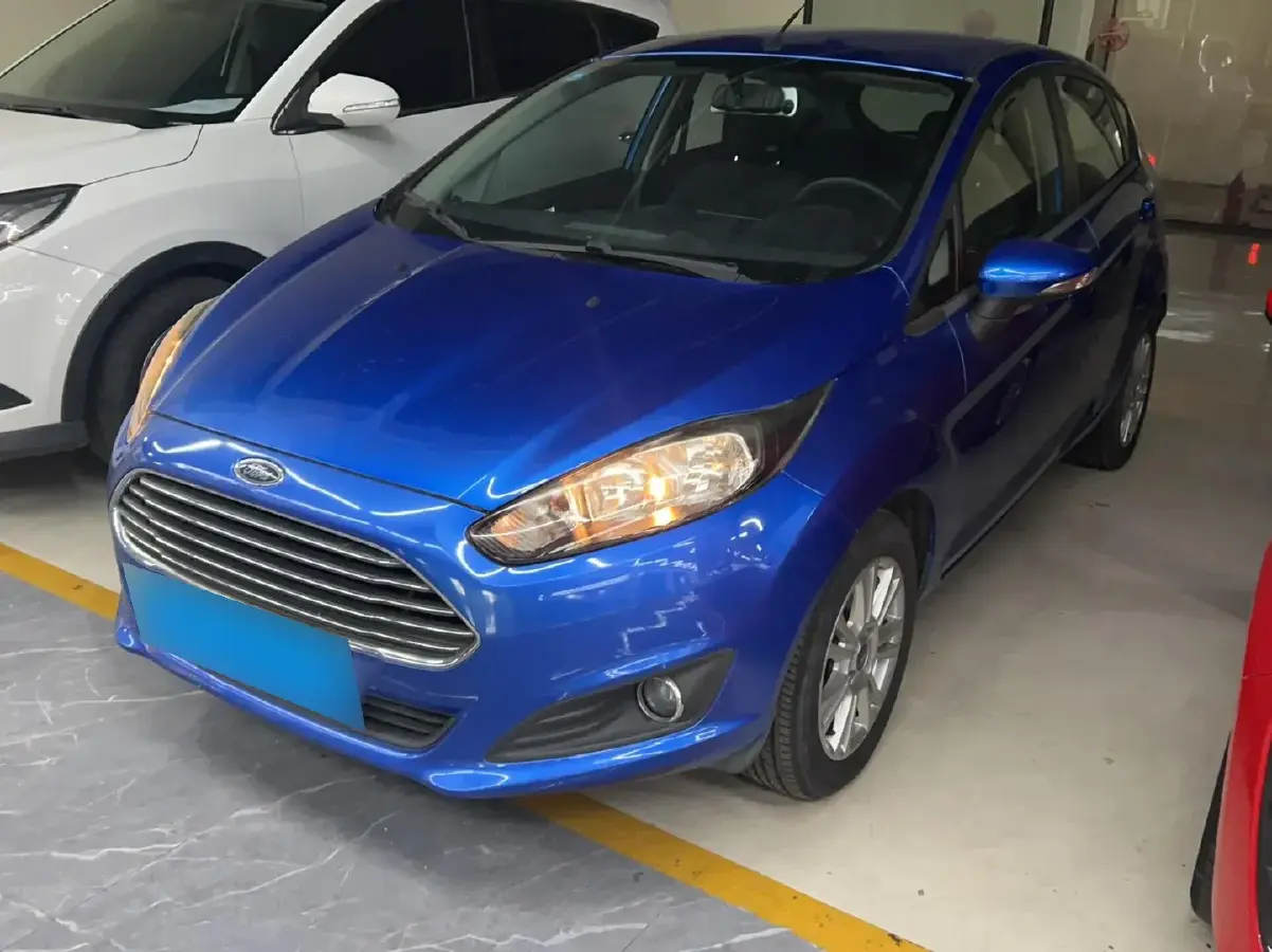 2013 Ford Fiesta 1.5L 110HP L4 6DCT
