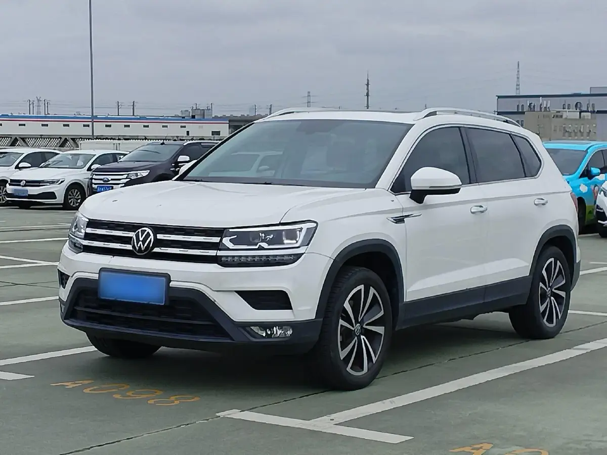 2021 Volkswagen Tharu 1.4T 150HP L4 7DCT