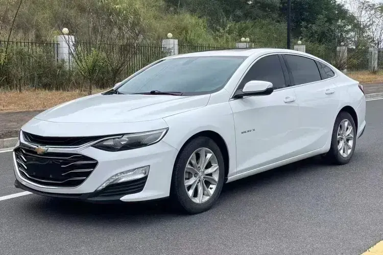 2022 Chevrolet Malibu XL 1.5T 169HP L4 9AT