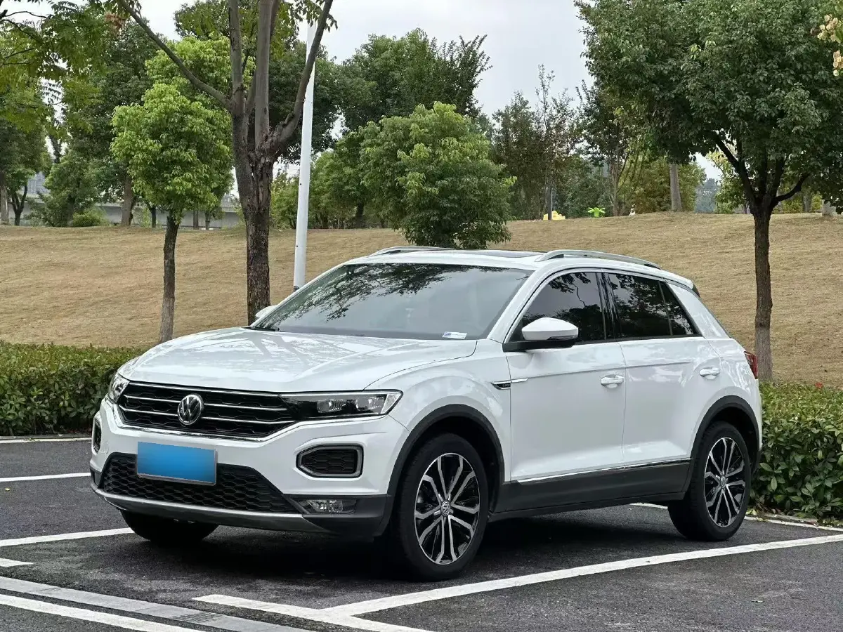 2019 Volkswagen T-Roc 1.4T 150HP L4 7DCT