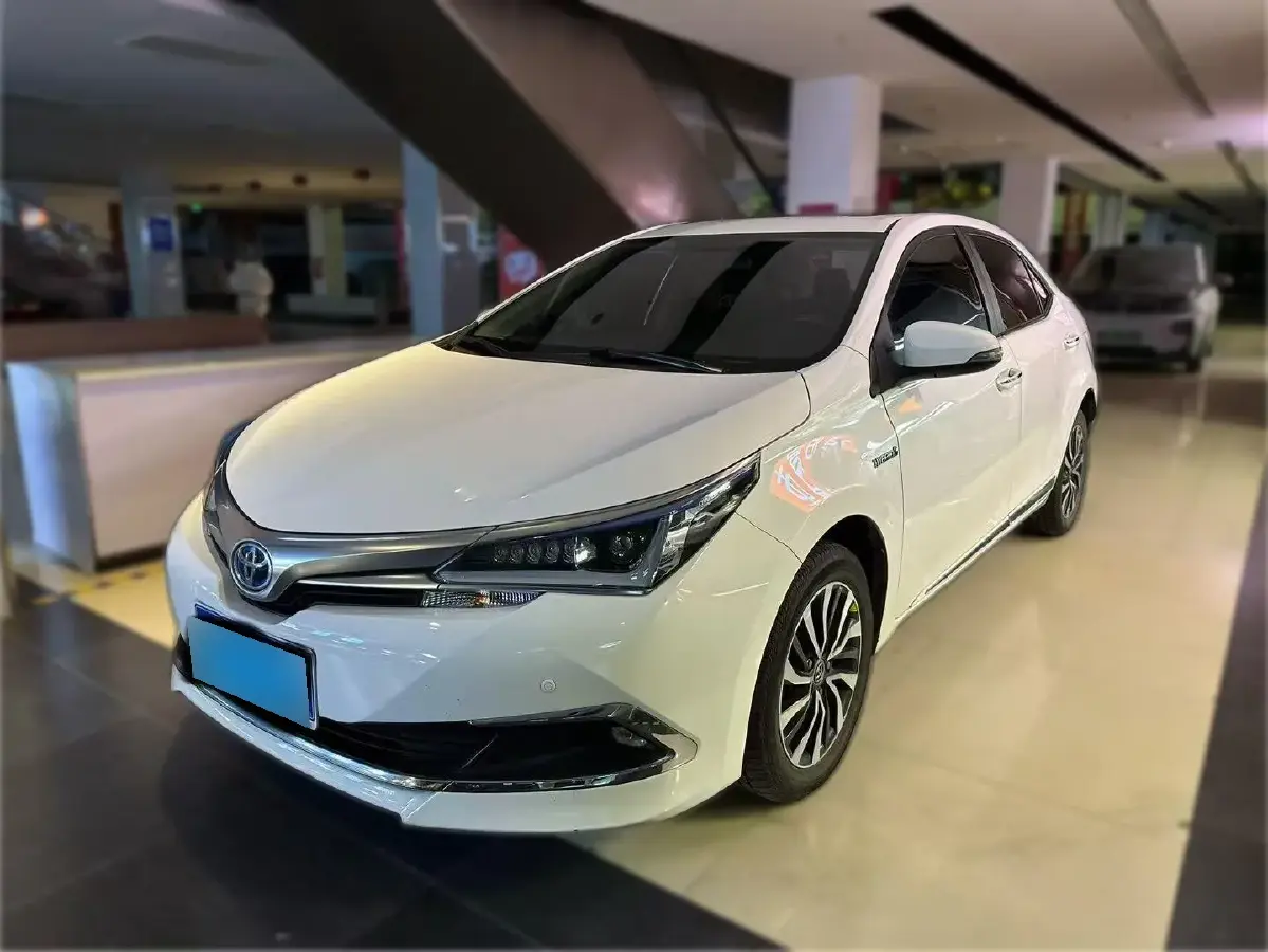 2016 Toyota Corolla 1.8L 99HP L4 E-CVT Hybrid