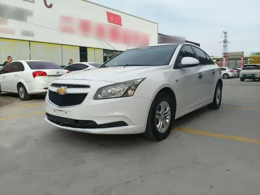 2015 Chevrolet Cruze 1.5L 113HP L4 5MT