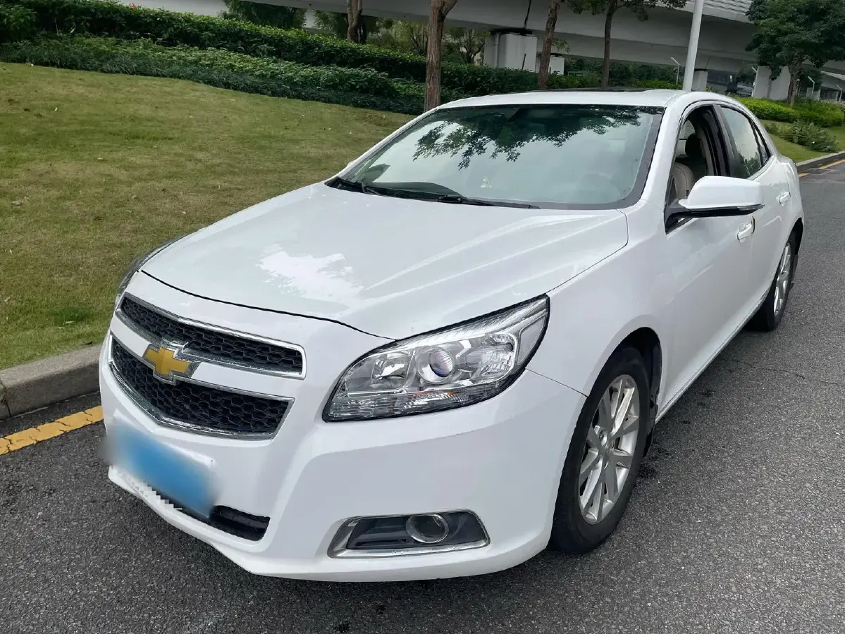 2013 Chevrolet Malibu 2.0L 154HP L4 6AT
