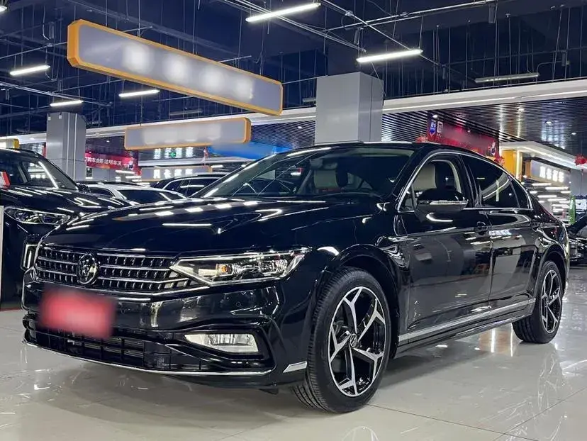 2023 Volkswagen Magotan 2.0T 186HP L4 7DCT