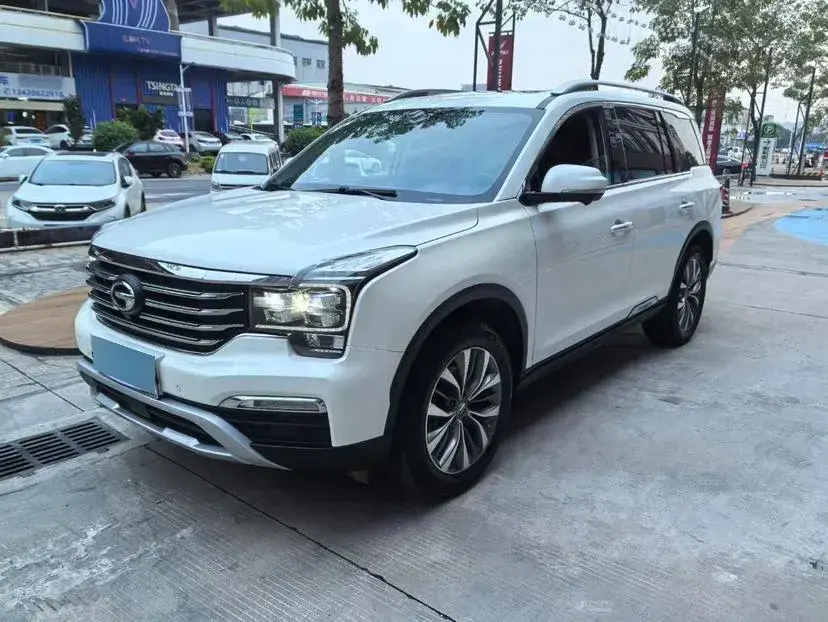 2017 GAC Trumpchi GS8 2.0T 201HP L4 6AT