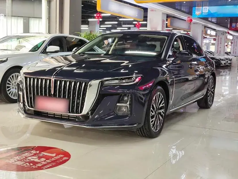 2024 HongQi H5 2.0T 224HP L4 8AT