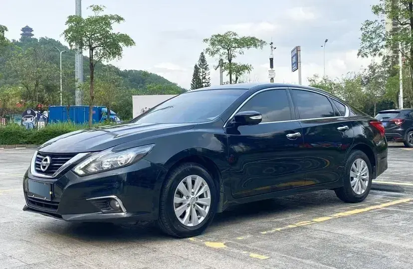 2016 Nissan Teana 2.0L 150HP L4 CVT