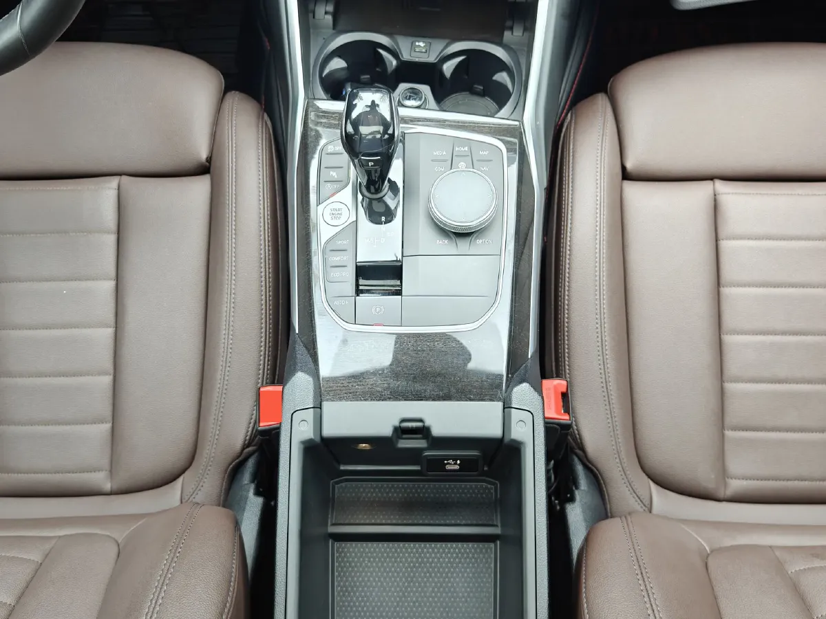 2020 BMW 3 Series 2.0T 184HP L4 8AT,autocango,china used car exporter,china ev exporter,chinese used car exporter,chinese used ev exporter